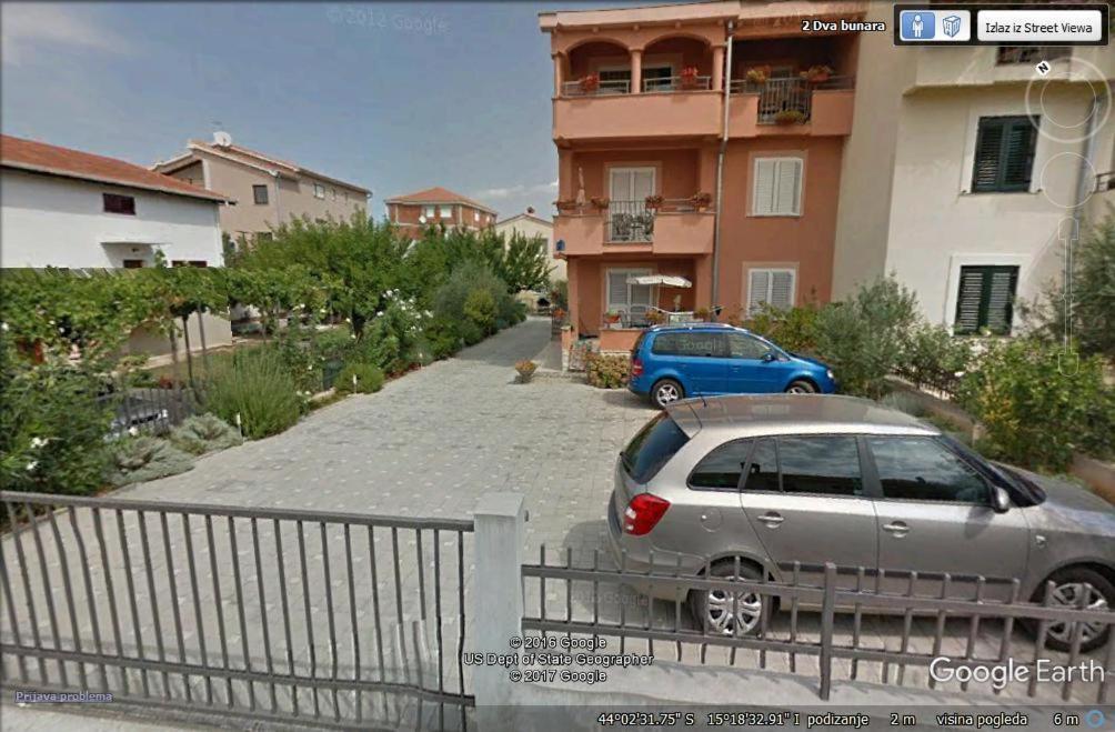 Apartments Juran Sukošan エクステリア 写真