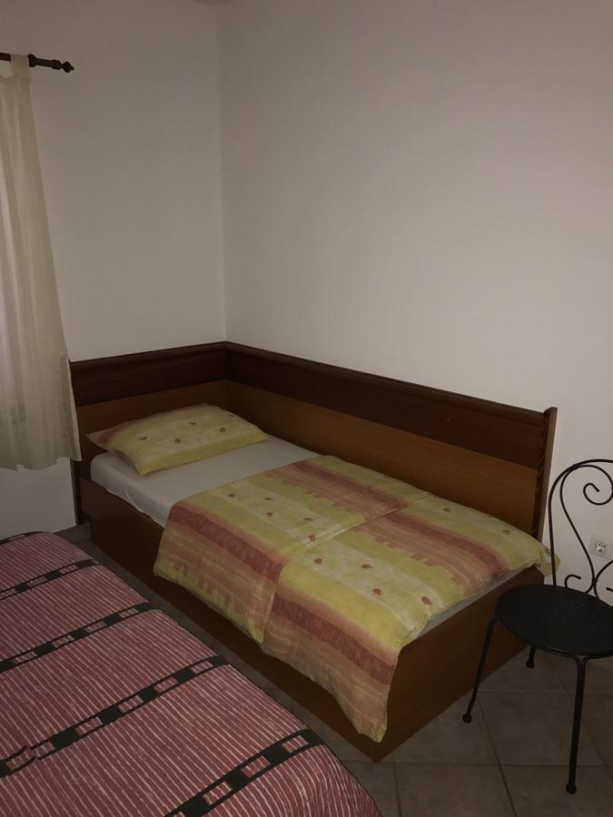 Apartments Juran Sukošan エクステリア 写真
